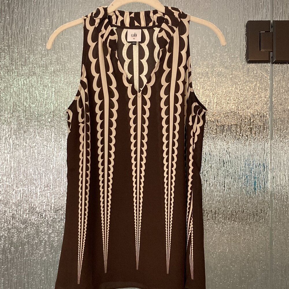 CAbi Deco Brown Sleeveless Blouse #4606 Size XS Never Worn New Arrivals Fall '23